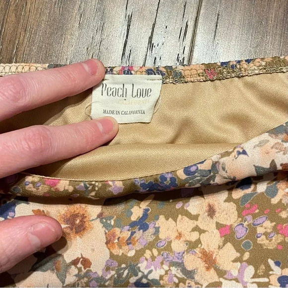 Peach Love Floral Boho Long Bell Sleeve Flowy Blouse Top - Picture 6 of 11